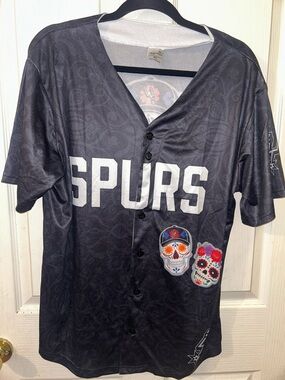 San Antonio Spurs Black Graphic Button-Up Baseball Jersey Shirt. UNISEX